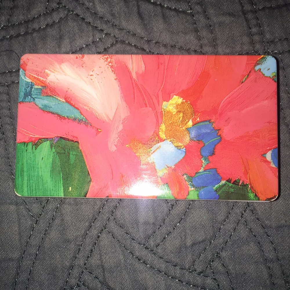 ❌SOLD❌FREE WITH BUNDLE PURCHASE OR  $30 PURCHASE